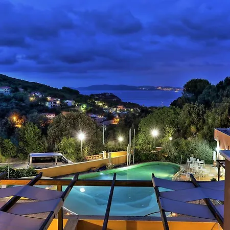 Case Vacanza La Pergola 펜션 *
